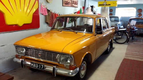 Museo valikoimissa oli myös vanha Moskvitš.